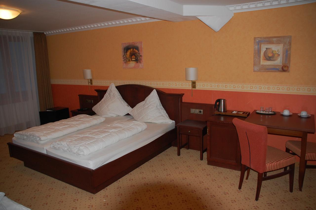 Kegel Tanz Palast Winterberg Hotel Bagian luar foto