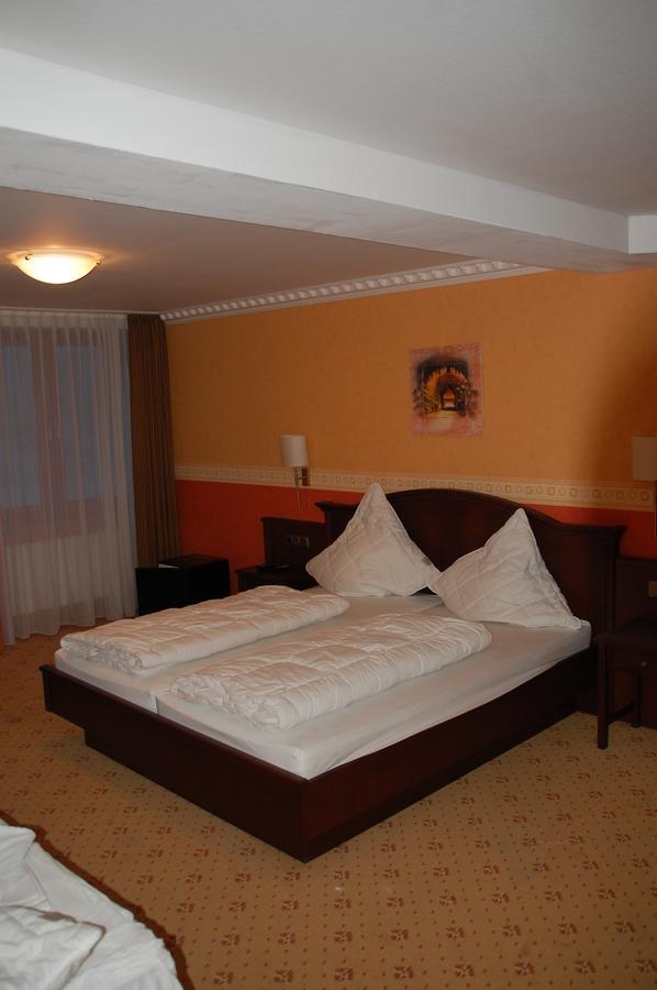 Kegel Tanz Palast Winterberg Hotel Bagian luar foto