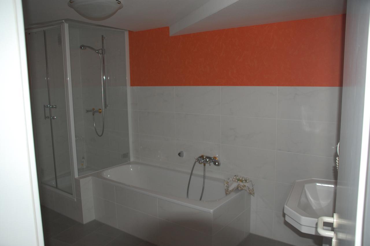 Kegel Tanz Palast Winterberg Hotel Bagian luar foto