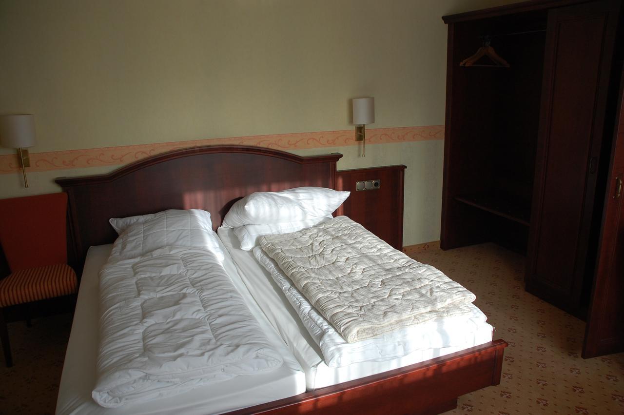 Kegel Tanz Palast Winterberg Hotel Bagian luar foto