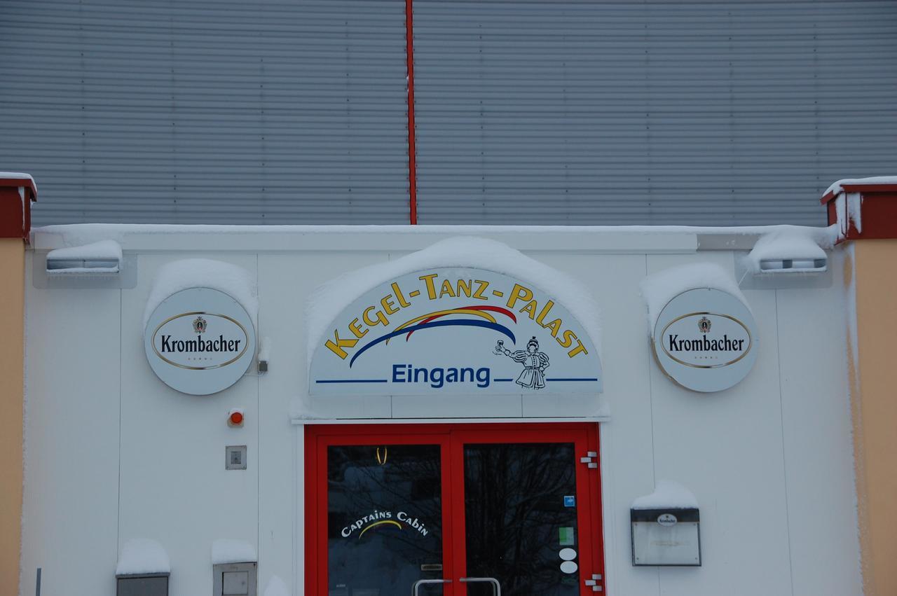 Kegel Tanz Palast Winterberg Hotel Bagian luar foto